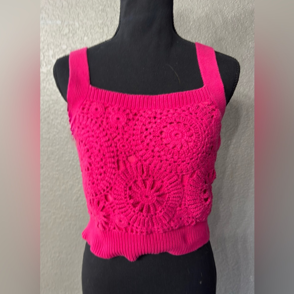House of Harlow 1960 Women’s Sz S Pink Crochet Knit Sleeveless Crop Sweater Tank - Picture 6 of 6